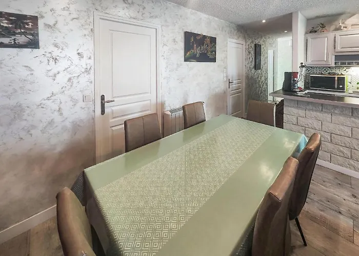 2 Bedroom Cozy In * Portiragnes