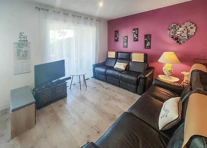 Сasa de vacaciones 2 Bedroom Cozy In Portiragnes
