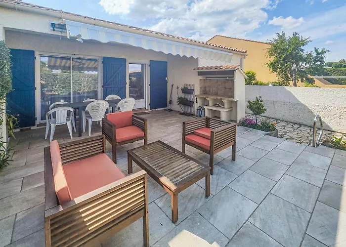 Сasa de vacaciones 2 Bedroom Cozy In
